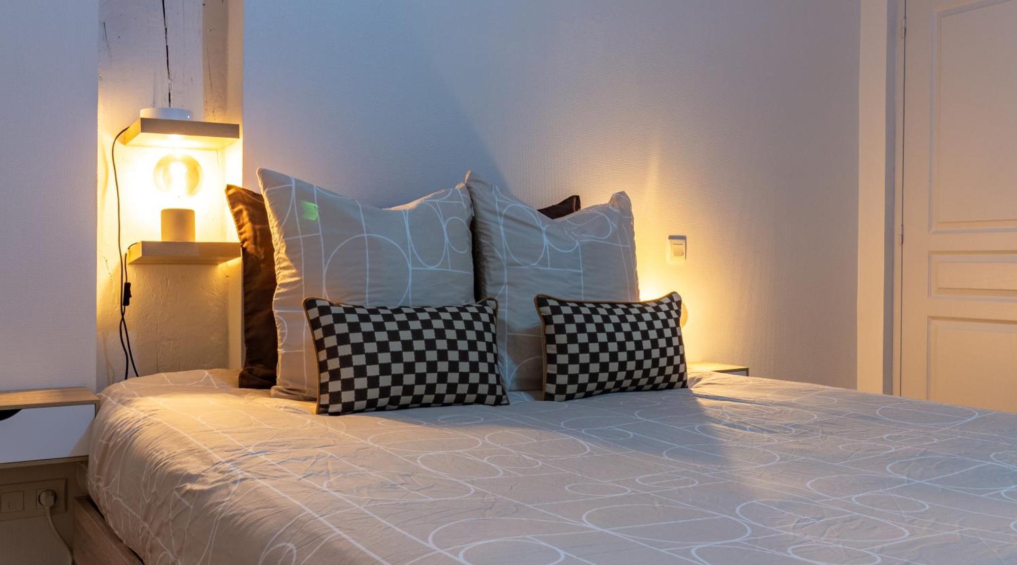 Apartament Le 13 Elegant Troyes Zewnętrze zdjęcie